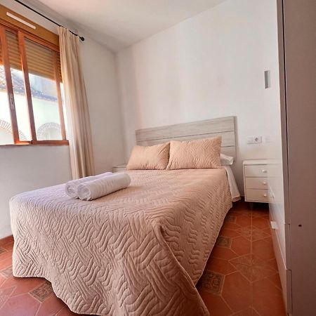 Apartamento La Muralla 2 กอร์โดบา ภายนอก รูปภาพ